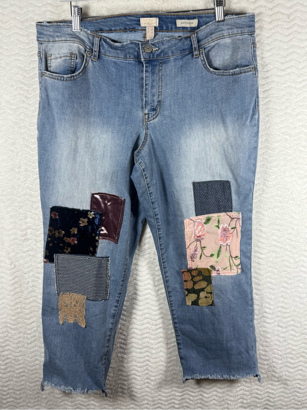 Logo Lavish Light Blue Patchwork Women’s Jeans. So fun and comfortable 🧡🧡